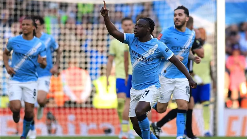بمشاركة مرموش.. مانشستر سيتي يتخطى عقبة ساوثامبتون ويصعد لنهائي كأس الاتحاد الإنجليزي 