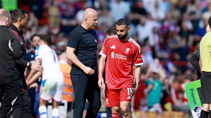 تحرك عاجل من جهاز المنتخب لمتابعة إصابة محمد صلاح