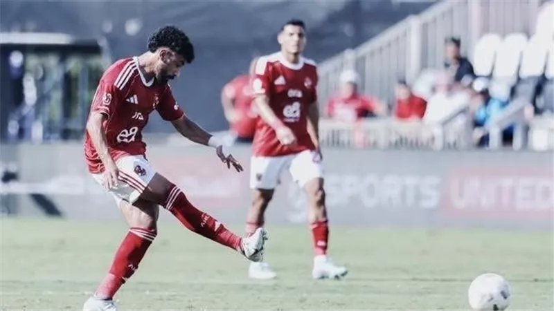 تفاصيل مشادة مروان عطية وهادي رياض خلال لقاء الأهلي والزمالك 