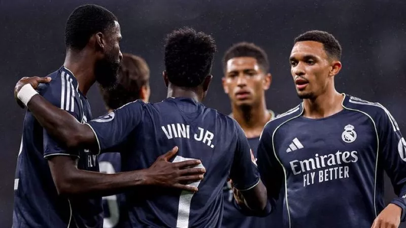 ريال مدريد يضرب إسبانيول بثنائية فينيسيوس في الدوري الإسباني