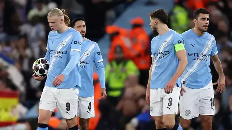 تشكيل مانشستر سيتي المتوقع ضد إيفرتون بالدوري الإنجليزي.. موقف عمر مرموش