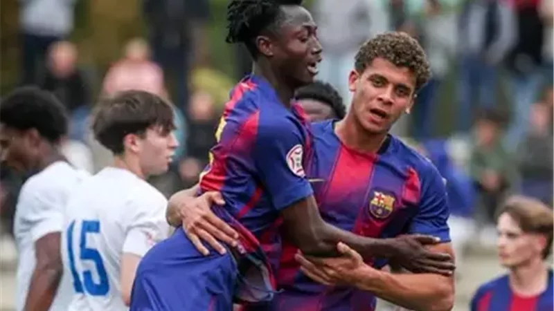 حمزة عبد الكريم: هاتريك برشلونة كان يمكن أن يتحول إلى خمسة أهداف