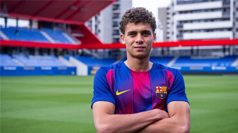 برشلونة للشباب يعلن تشكيل مواجهة تينيريفي.. وحمزة عبد الكريم أساسيًا