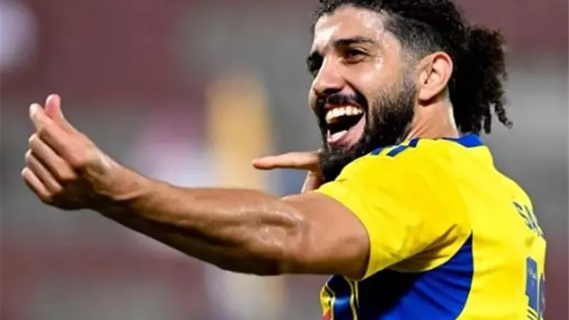 فرجاني ساسي يحتفل على طريقة الزمالك بعد هدفه مع الغرافة بنهائي كأس أمير قطر 