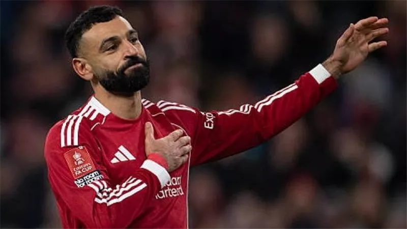 محمد صلاح على رأس رباعي ليفربول المرشح لتشكيل الدوري الإنجليزي