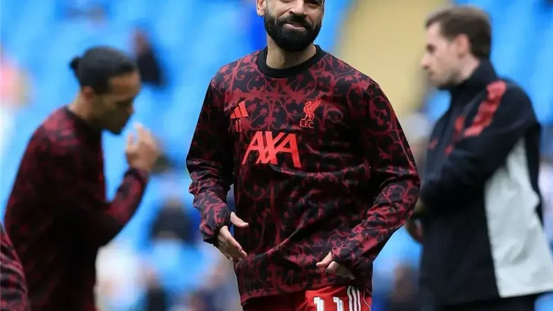 ليفربول يجهز وداعًا استثنائيًا لـ محمد صلاح وروبرتسون في أنفيلد أمام برينتفورد