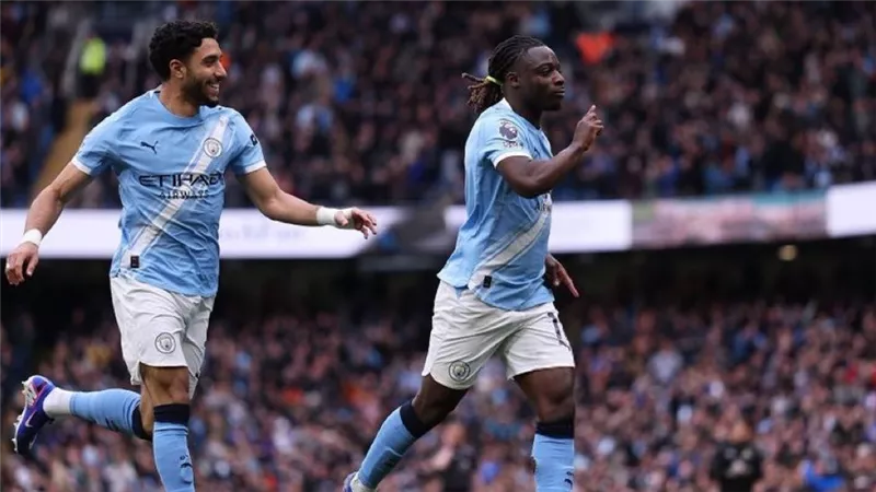 رقم سلبي يطارد مانشستر سيتي وجوارديولا بعد ضياع لقب الدوري الإنجليزي