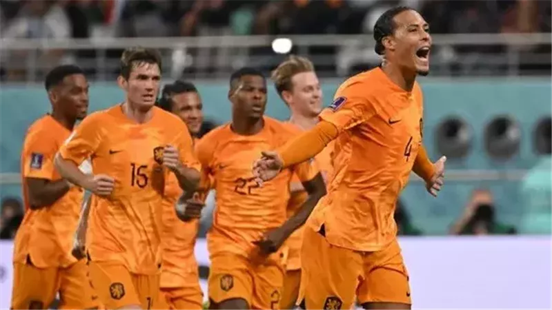 التشكيل الرسمي لمباراة هولندا واليابان في كأس العالم 2026
