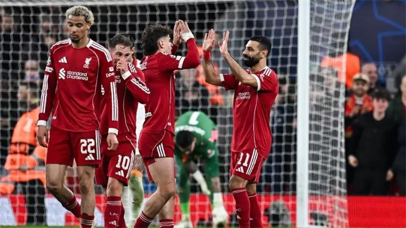 بعد محمد صلاح.. بشكتاش يتحرك لضم نجم ليفربول السابق في صفقة مدوية
