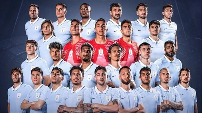 بيلسا يعلن قائمة أوروجواي لكأس العالم 2026 واستبعاد لويس سواريز