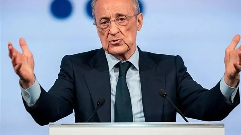 بيريز يعلق بسخرية على منافسه بعد حسم انتخابات رئاسة ريال مدريد