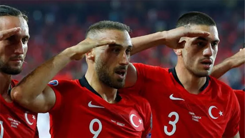 التشكيل الرسمي لمباراة تركيا وأستراليا في كأس العالم 2026