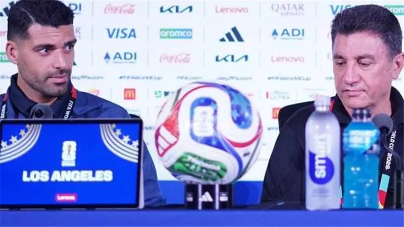 مدرب منتخب إيران: القدم توحد الشعوب ولسنا سياسيين.. ونلعب من أجل إسعاد الشعب الإيراني