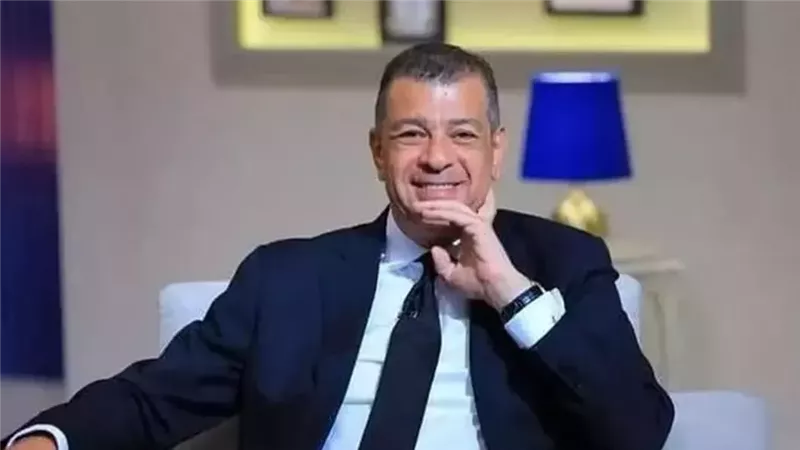 بعد الحكم بحبسه.. بيان قانوني يكشف موقف هاني شكري من أزمة الإساءة لجماهير الأهلي