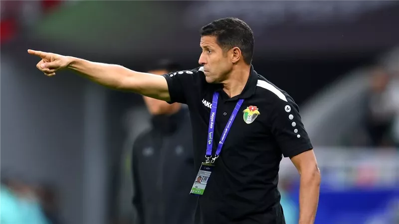 الأهلي يعلن تعيين الحسين عموتة مديرا فنيا للفريق.. ياسر رضوان مساعدا