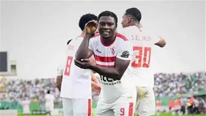 فيفا يرفع قضية سامسون أكينيولا من قائمة قضايا الزمالك بعد تسوية مستحقاته