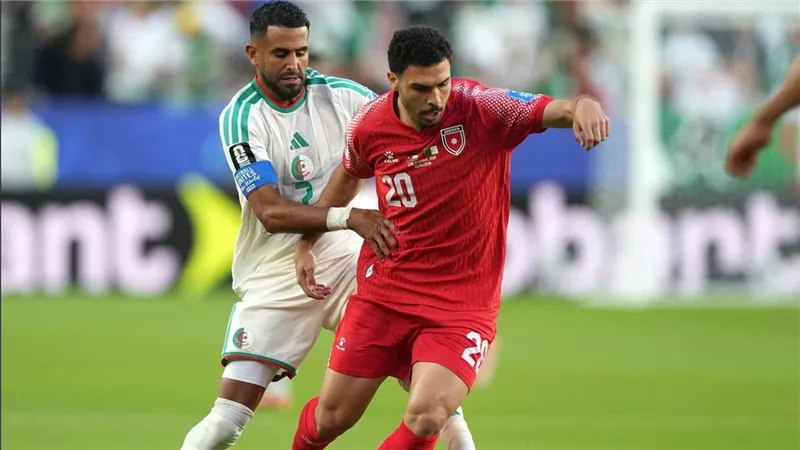 وفاة مشجع وإصابة 8 آخرين في تدافع خلال متابعة مباراة الأردن والجزائر بكأس العالم 2026