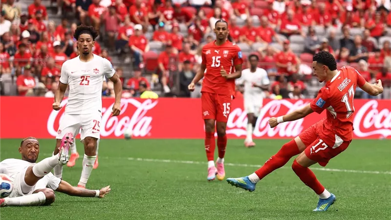 سويسرا تهزم كندا 2-1 وتتأهل رسميا إلى دور الـ32 في كأس العالم 2026