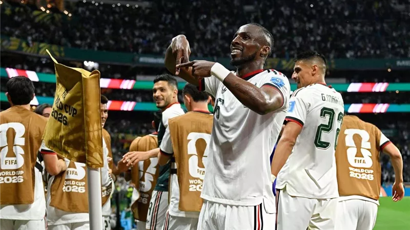 بالعلامة الكاملة.. المكسيك تفوز على التشيك 3-0 وتقتنص صدارة المجموعة الأولى