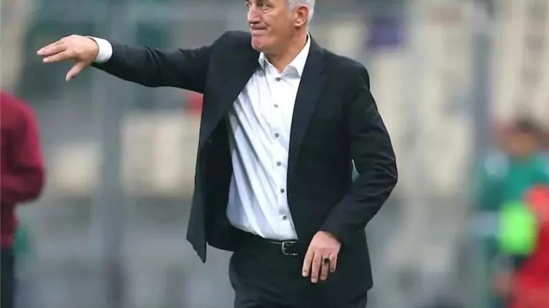 مدرب الجزائر: لا نفكر في الهروب من أي منافس في كأس العالم