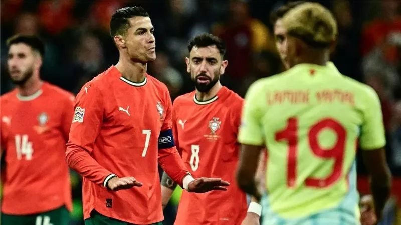 لاعب البرتغال يتحدى إسبانيا: لا يوجد مرشح للفوز.. ولدينا الحل لإيقاف لامين يامال