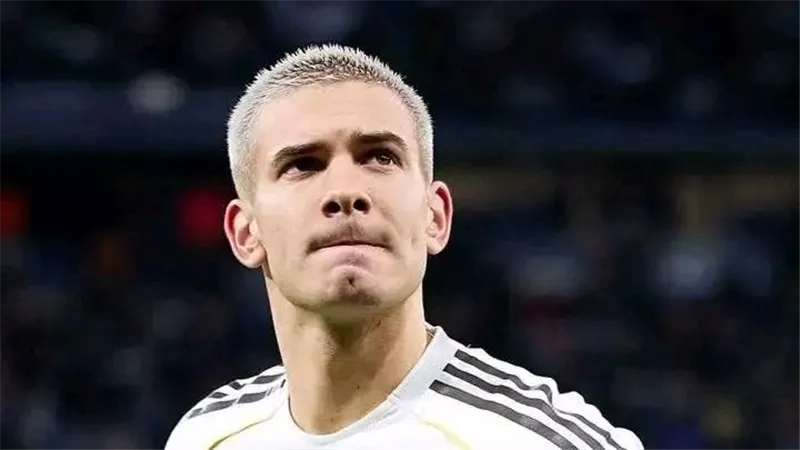 صدام حول مستقبل ماستانتونو بين ريال مدريد وريفر بليت