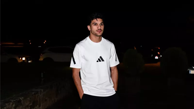 دينامو زغرب يودع منصف بقرار بعد انتقاله إلى الأهلي: لن ننسى أهدافك الـ18