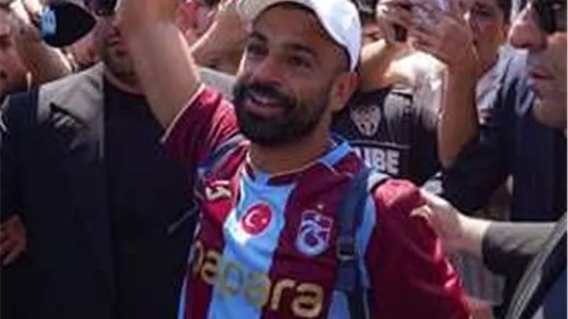 برلماني تركي: انتقال محمد صلاح إلى طرابزون سبور يتجاوز كرة القدم.. وهذه أهميته لتركيا