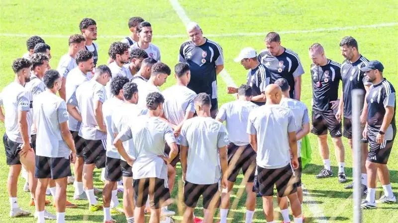 الأهلي يستأنف تدريباته استعدادًا لمواجهة برشلونة في معسكر إسبانيا