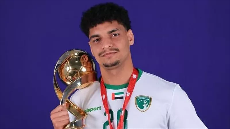 محمد يوسف لـ أوفسايد : طموحي تمثيل منتخب مصر ومالديني قدوتي