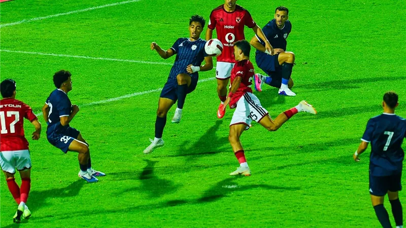 الشريعي يفتح النار على تقرير حكم مباراة الأهلي والشرقية إنبي: قد يسبب إيقاف بركات
