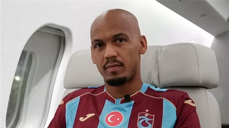 مفاجأة في صفقة فابينيو.. طرابزون سبور يعلن التفاصيل واللاعب يغيب عن مواجهة فيرينكفاروش