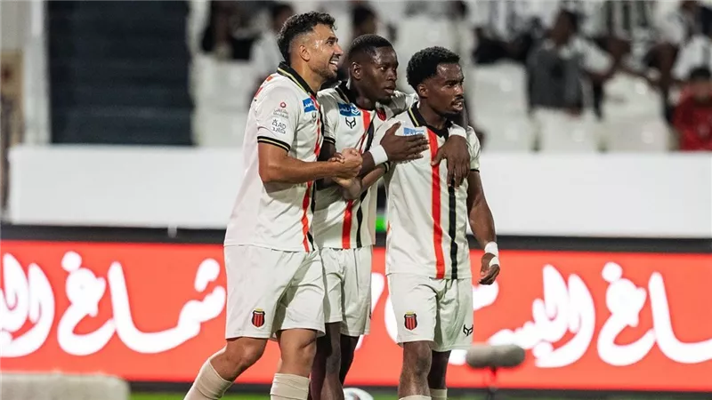 تريزيجيه يسجل ويصنع.. الرياض يتعادل 3-3 مع الشباب في الدوري السعودي