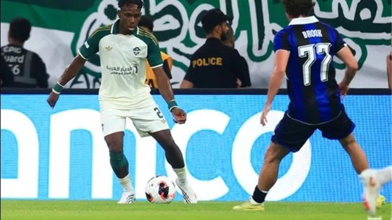 الأهلي السعودي يهزم أوكلاند سيتي بهدف ويتأهل في كأس إنتركونتيننتال