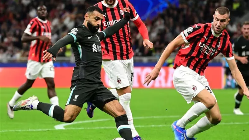 محمد صلاح يقرب نجم ميلان من الانتقال إلى طرابزون سبور