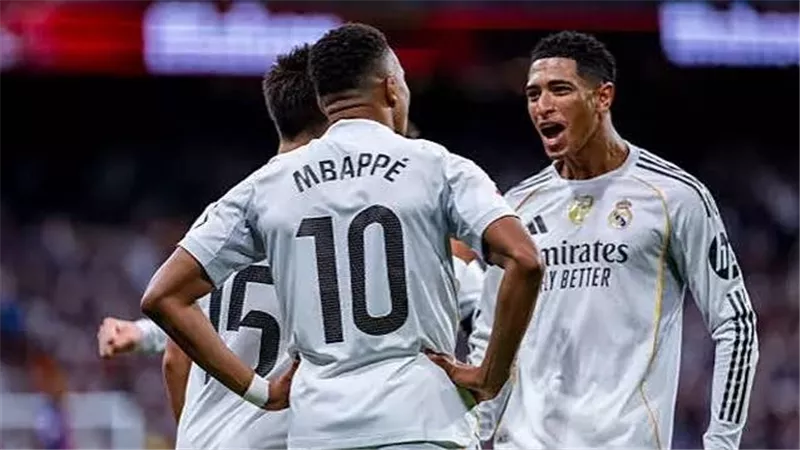 انتهاء أزمة مبابي وبيلينجهام داخل ريال مدريد.. ماذا حدث؟