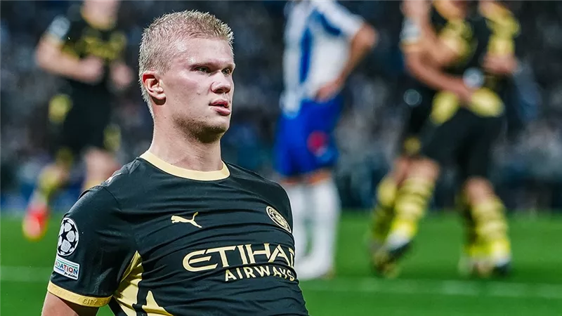 مانشستر سيتي يهزم بورتو بثنائية هالاند في دوري أبطال أوروبا
