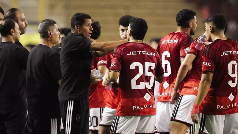 علي محمود يكشف كواليس أزمته مع عموتة في مباراة الأهلي والمقاولون العرب بالدوري