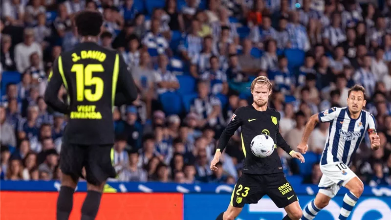 أهداف مباراة ريال سوسيداد وأتلتيكو مدريد في الدوري الإسباني.. 