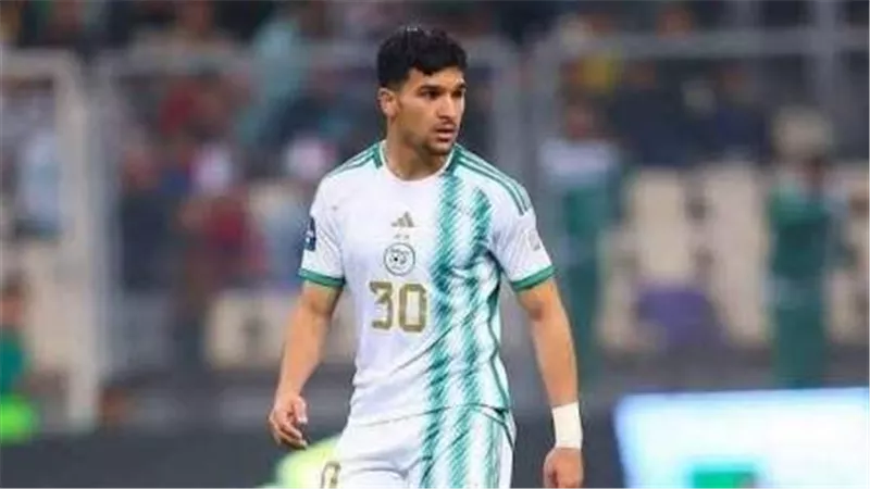 منصف بقرار يبدأ مهمته مع الجزائر.. ظهور تاريخي منتظر في تصفيات أمم أفريقيا