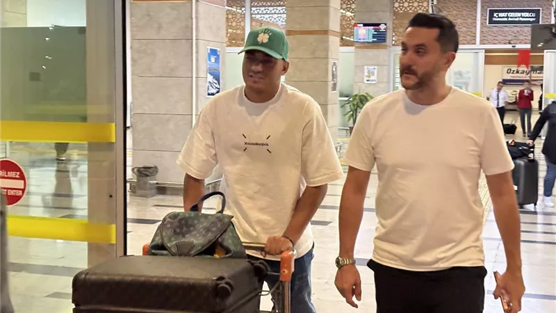 مصطفى محمد يكمل الكشف الطبي مع قونيا سبور تمهيدًا لإتمام انتقاله