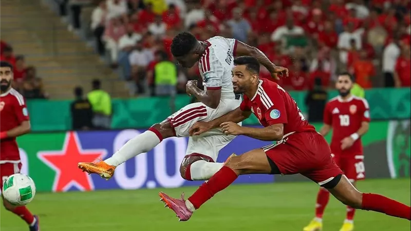 منتخب الإمارات بهزم البحرين بثلاثية ويصعد لنصف نهائي خليجي 27