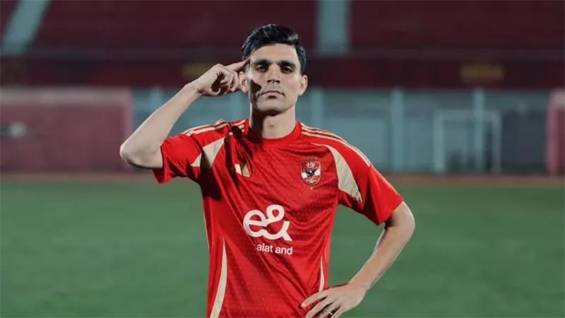 موقف أشرف بن شرقي النهائي من مواجهة الأهلي والزمالك بقمة الدوري