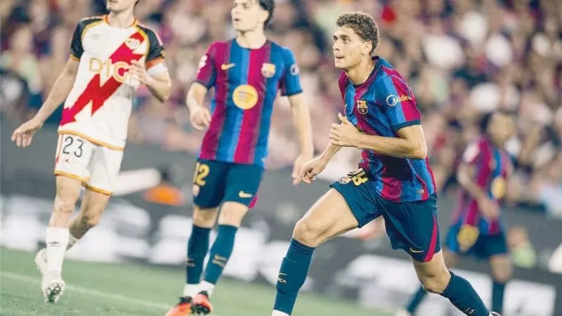 تشكيل برشلونة أمام خيتافي في الدوري الإسباني.. موقف حمزة عبدالكريم
