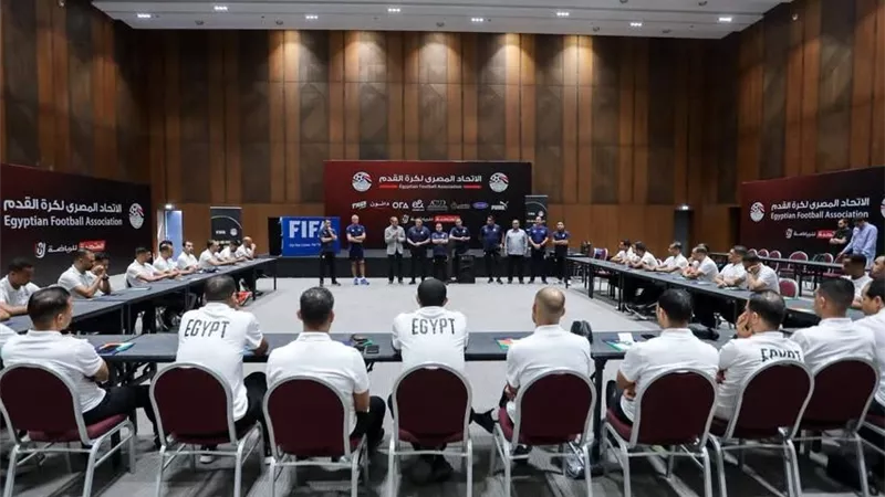 بمشاركة 35 حكمًا.. انطلاق معسكر تطوير حكام تقنية الفيديو VAR 
